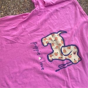 Puppie love SS tshirt.